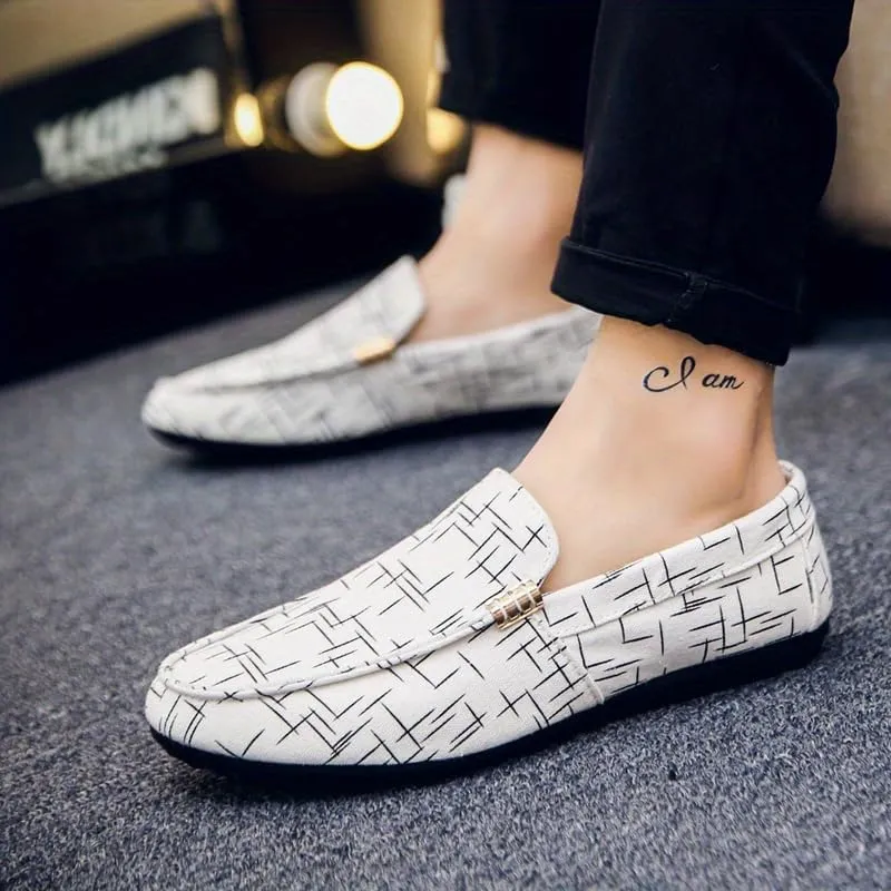 Men's Loafers, Fashionable and Casual Large Size, Breathable Upper with Rubber Sole, Suitable for Outdoor wear, Durable and Comfortable, Suitable for Formal wear, Business and Office use.