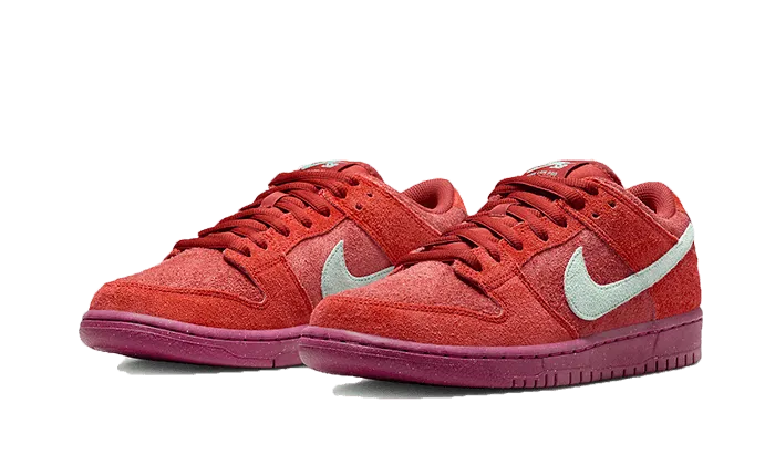 SB Dunk Low Mystic Red